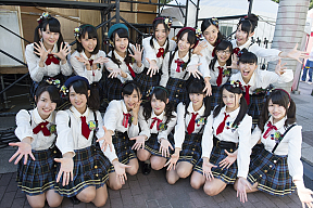 AKB48 Team 8 (C)AKS