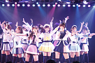 AKB48 劇場7周年特別記念公演　(C) AKS