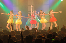 東京パフォーマンスドール LIVE TOUR 2014夏 ～DANCE SUMMIT“1×0”ver 1.0～より (C)エピックレコードジャパン 提供