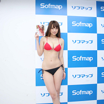 松本さゆきDVD『Ｐlease Ｌove more・・・』（イーネットフロンティア）の発売記念イベント