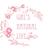 GIRL'S NATURAL LIVE