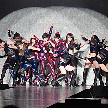 DiVA　(C)AKS (C)avex