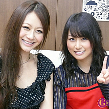 THE ポッシボー　あっきゃんの部屋　（右）秋山ゆりか　（左）宮崎麗香