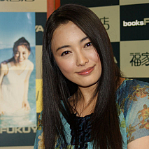 仲間由紀恵