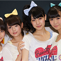 エコアイドル AeLL.(エール) 左から西恵利香・篠崎愛・石條遥梨・鷹那空実