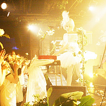 キノコホテル　(C) 徳間ジャパンコミュニケーションズ