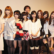 「地球防衛ガールズP9」舞台挨拶