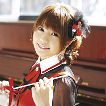 竹達彩奈　(C) ポニーキャニオン