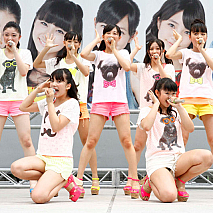 Fairies (C) avex