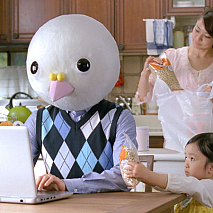 TOYOTA 新型「ポルテ」新CM場面カット