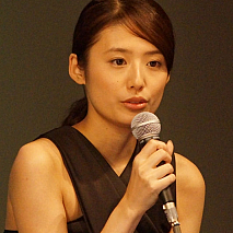近野成美