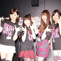 左から階戸瑠李・斉藤雅子・船岡咲・桜衣かれん