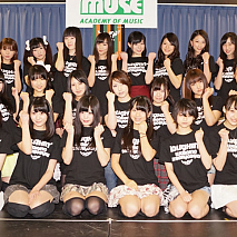 舞台「ラフィン 笑いの免許証」キャスト