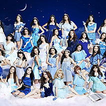 E-gilrls アー写 (C) avex