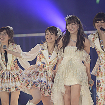 AKB48 (C) AKS