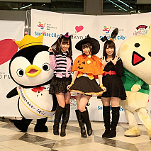 左から須田亜香里、高柳明音、松村香織