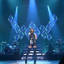 藍井エイル