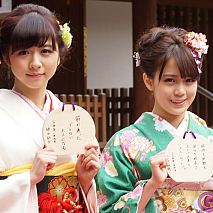 PASSPO☆ 槙田紗子(左)・奥仲麻琴(右)