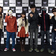 竹達彩奈(左から3番目)