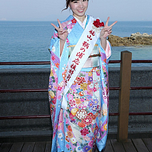 岩佐美咲