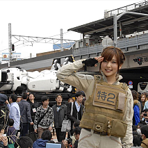 真野恵里菜さん