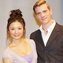 おのののか(左)・アダム・クーパー(右)