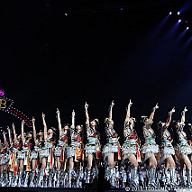 NMB48　(C)2015「DOCUMENTARY of NMB48」製作委員会