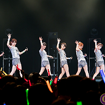 アップアップガールズ（仮）ライブハウスツアー2014 ハイスパートキングダム～Zepp DiverCity決戦～より