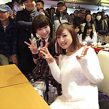 もえのあずき(左)