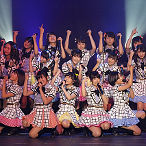 HKT48 (C)AKS