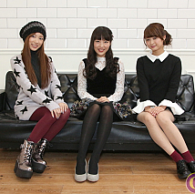 (左から)矢神久美・桑原みずき・小木曽汐莉