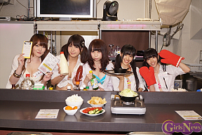 秋フェス2014　夏の特別篇 サポートカフェ「俺のグラドル鍋」のアイドルキャストたち