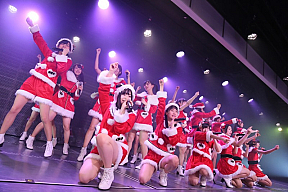 NGT48「クリスマス特別公演」より(c)AKS