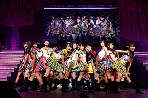 「AKB48・16期生コンサート～AKBの未 来、いま動く～」(c)AKS
