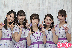 カレッジ・コスモス。（左から）對馬桜花、秋月香七、山木梨沙、松井まり、舩田美子