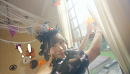 WebCM「Trick & Treat #FRUITS ZIPPER とお菓子で楽しむいたずらハロウィン」より