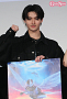 藤岡真威人