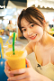 江籠裕奈3rd写真集より先行カット
