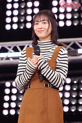 八木美樹（万津美波 役）