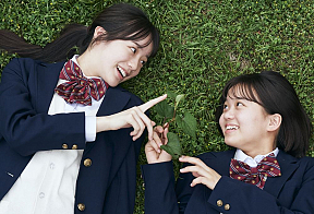 映画『ザッケン!』より