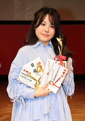 優勝　望月とこ