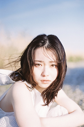 ⼭⽥杏奈