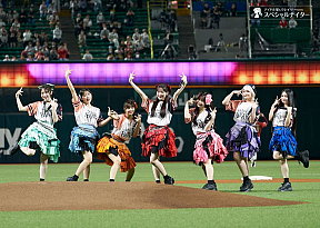 CANDY TUNE、代表曲「倍倍FIGHT!」披露に大歓声