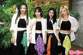 Laki (左から)森朱里、山口莉愛、永山椿、佐藤妃希